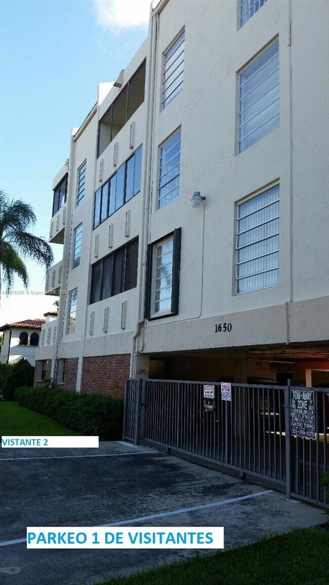 Building Photo - 1650 S Le Jeune Rd
