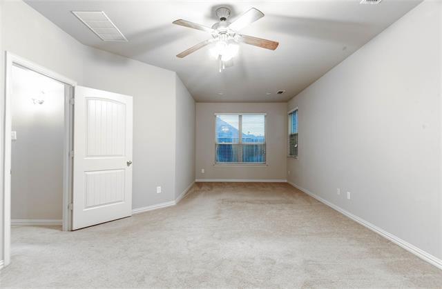 Building Photo - 908 Silver Moon Dr