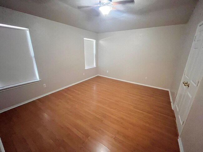 Building Photo - NEW IN MANAGEMENT - AVAILABLE JAN 1ST