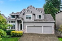 Building Photo - Beautiful 4 Bed, 3 Bath Rental Home in Bea...