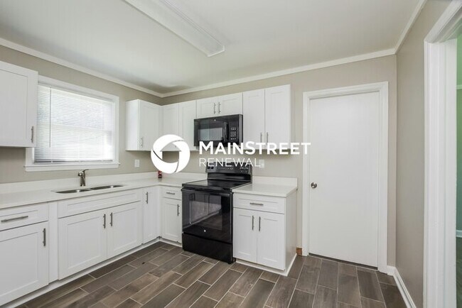 Building Photo - 3 Bedroom Pet-Friendly Home in Charlotte, ...