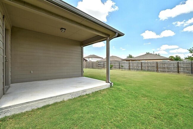 Building Photo - 148 Alpha
