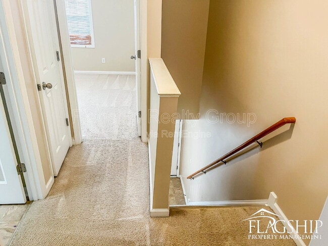 Building Photo - 3813 E Vancroft Cir