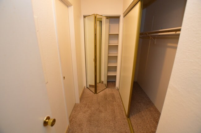 Building Photo - 3151 N Soaring Gulls Dr