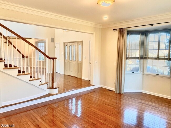 Building Photo - 42 Rosewood Ct