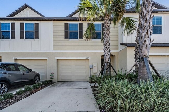 Building Photo - 32096 Pond Apple Bnd