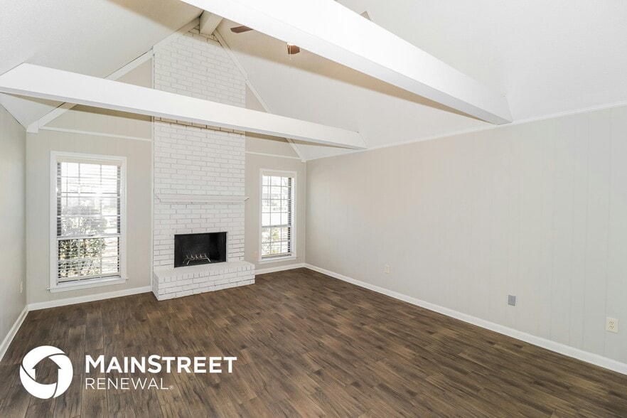 Building Photo - 2101 Rose Garden Cove
