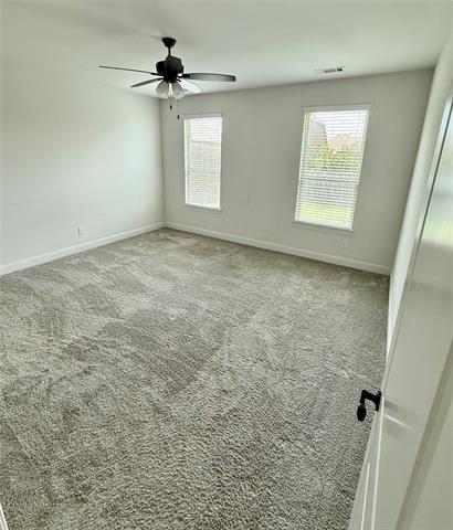 Building Photo - 204 Flower Ridge Dr