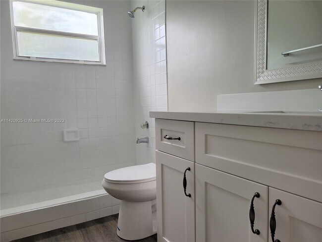 Building Photo - 11123 NW 7th St