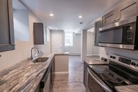 Building Photo - 173-175 Bayview