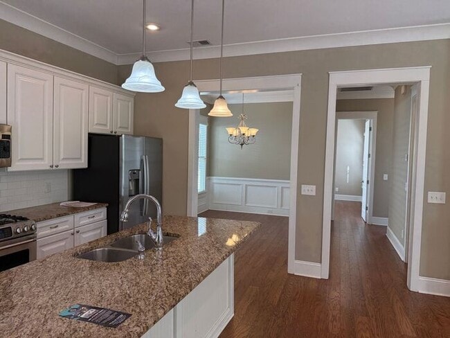 Building Photo - Lexington -Saluda River Club-Offering Self Guided Tour with RENTLY!