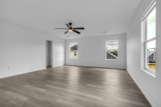 Building Photo - 839 Darbydale Crossing Ln