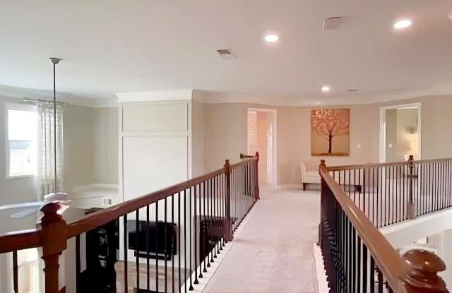 Building Photo - 5325 Chesire Ct