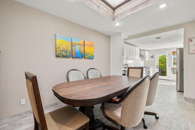 Building Photo - 82191 Ullman Rd