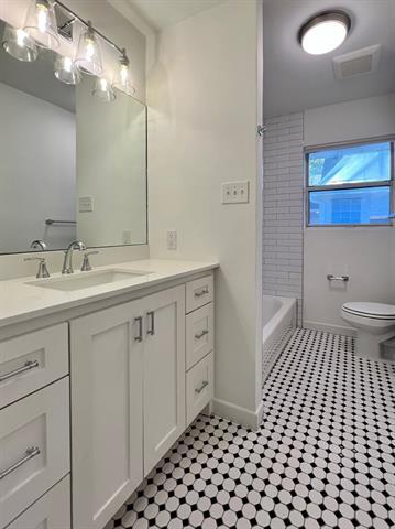 Building Photo - 6138 Monticello Ave