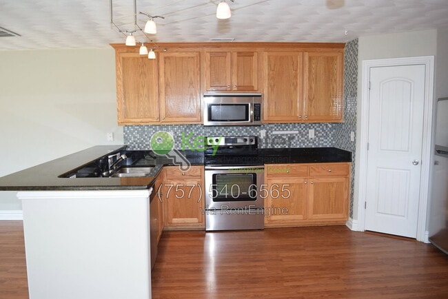 Building Photo - 4205 Dunning Rd