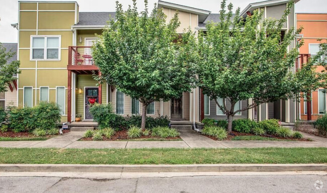 Building Photo - 2304 Zermatt Ave