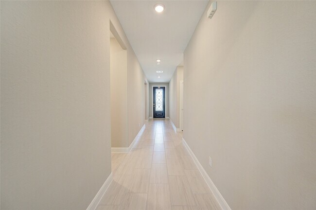 Building Photo - 11123 Santiago River Ln