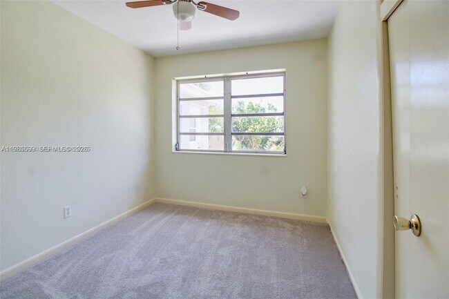 Building Photo - 10250 Caribbean Blvd