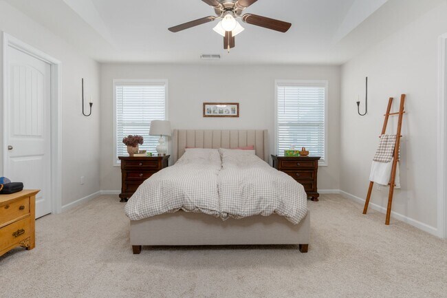 Building Photo - Beautiful, Almost New Home Located in The Desirable Elgin, SC