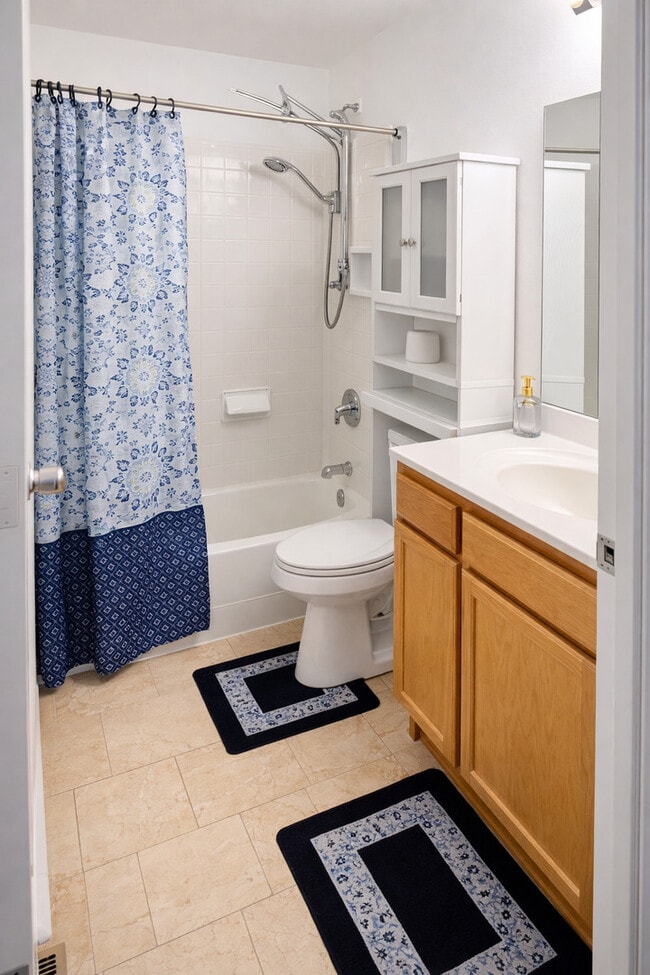 Building Photo - 222 Harrison St