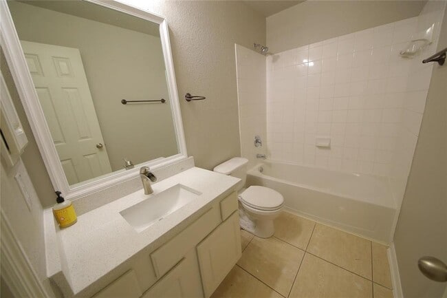 Building Photo - 9723 Misty Vine Ct