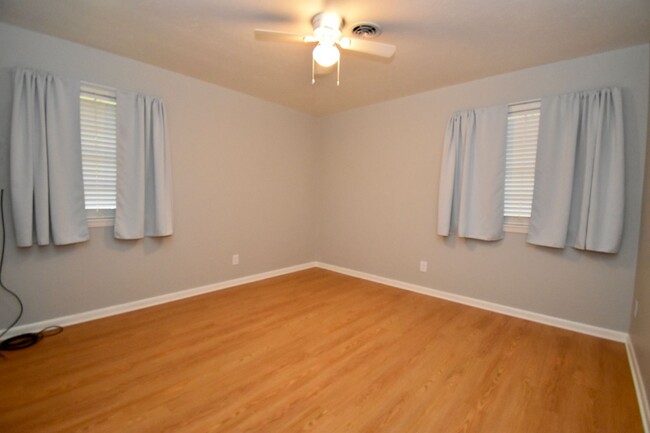 Building Photo - 3 Bed 1 Bath Home in Ruston