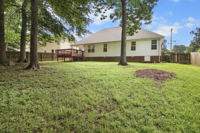 Building Photo - 1841 Darlington Dr