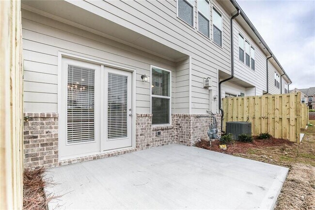 Building Photo - 2663 Morgan Creek Dr