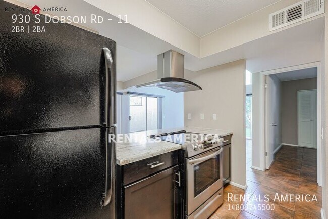 Building Photo - Single Level Condo in Gorgeous Bridgewood ...