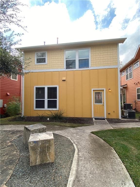 Building Photo - 1601 Miriam Ave