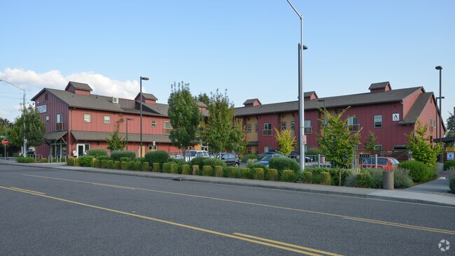 Building Photo - McCallister Village