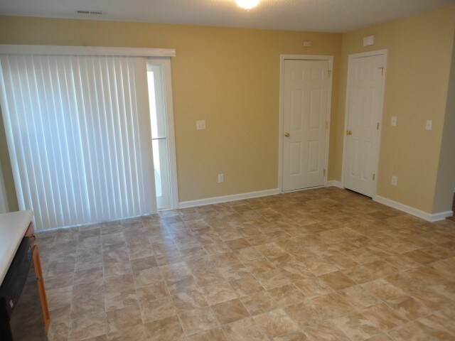 Building Photo - 2544 Quarry Ridge Ln