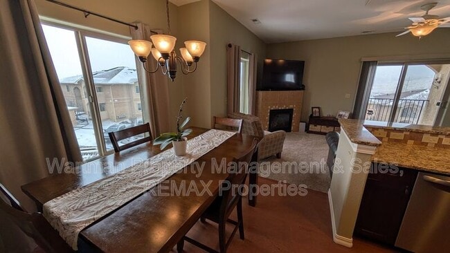 Building Photo - 1530 Little Bear Creek Point