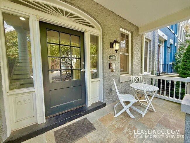 Building Photo - 2616 Garfield St NW