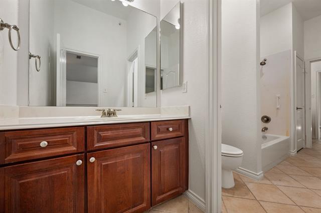 Building Photo - 609 Rosemead Dr