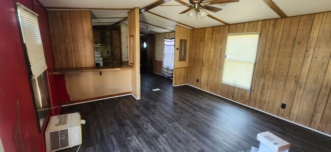 Building Photo - 8364 Cedar St