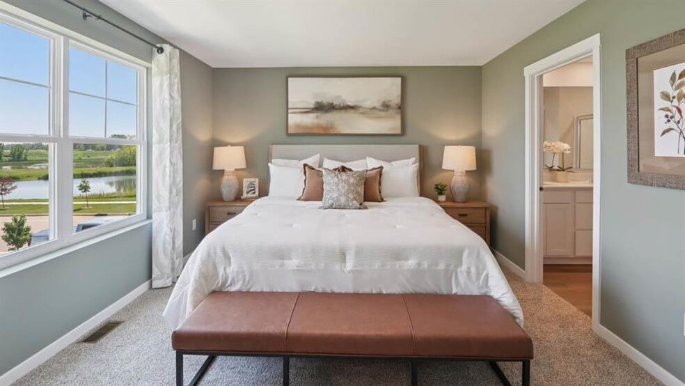 Building Photo - 521 Oak Opening Dr