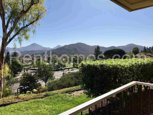 Building Photo - Rancho Bernardo, 12280 Corte Sabio #4105, ...