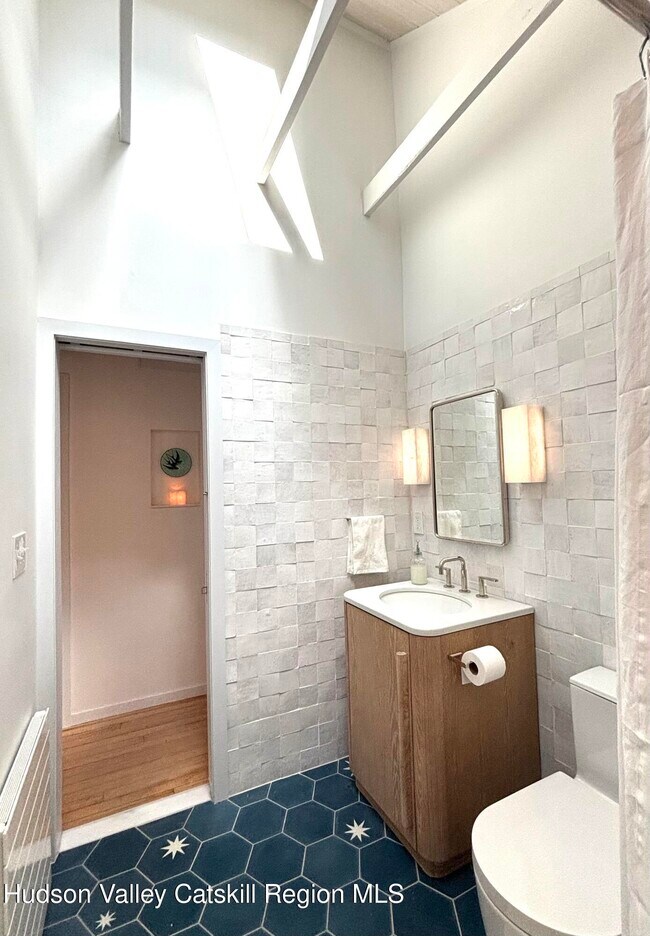 Building Photo - 299 Wittenberg Rd