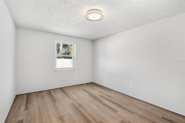 Building Photo - 10187 122nd Ave N