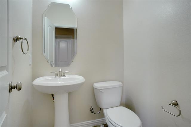 Building Photo - 2524 Jacobson Dr