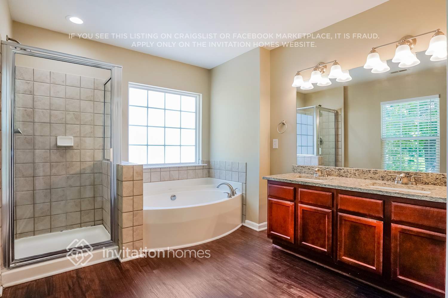 Building Photo - 2936 Roundleaf Ct