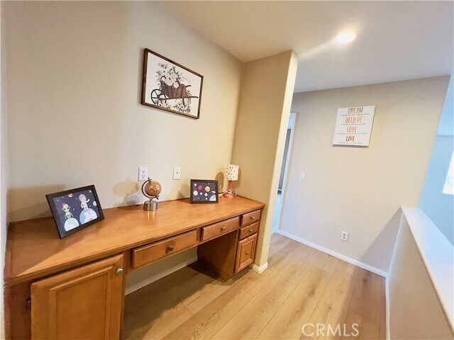 Building Photo - 17231 Greentree Dr