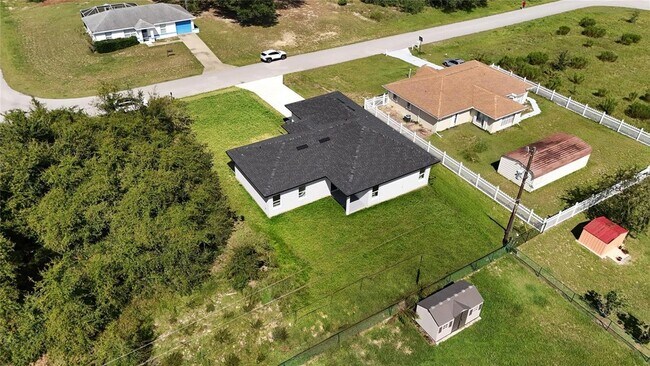 Building Photo - 16337 SW 17th Terr Rd