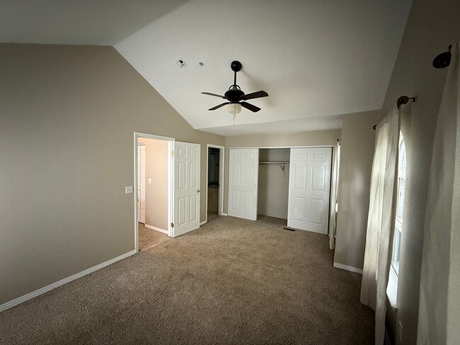 Building Photo - Dream Condo in the Heart of Denver