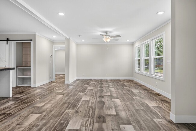 Building Photo - 6683 Gary Ln
