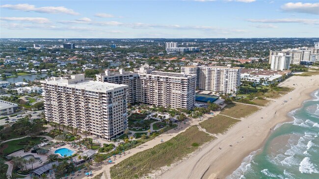 Building Photo - 5000 N Ocean Blvd