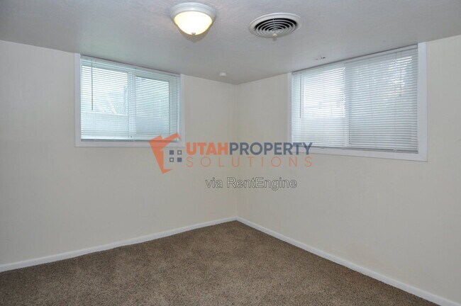 Building Photo - 1681 E 2100 S