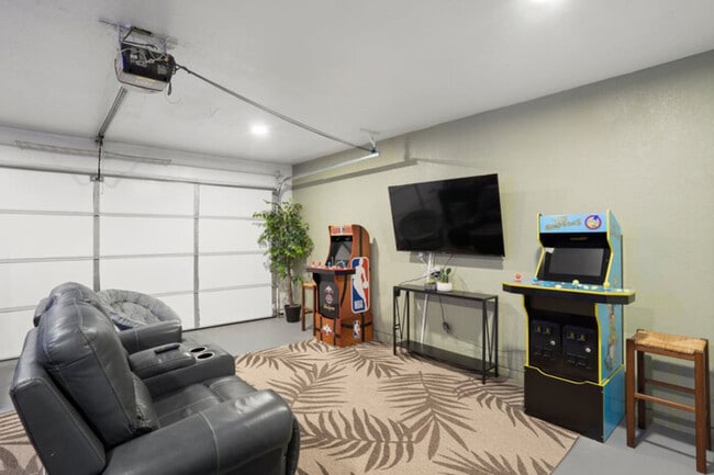 Building Photo - Downtown Gilbert Boho-Oasis|Pool|Gazebo|Ga...